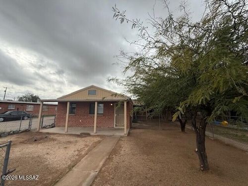 4536 E 18th Street, Tucson, AZ, 85711 | Card Image