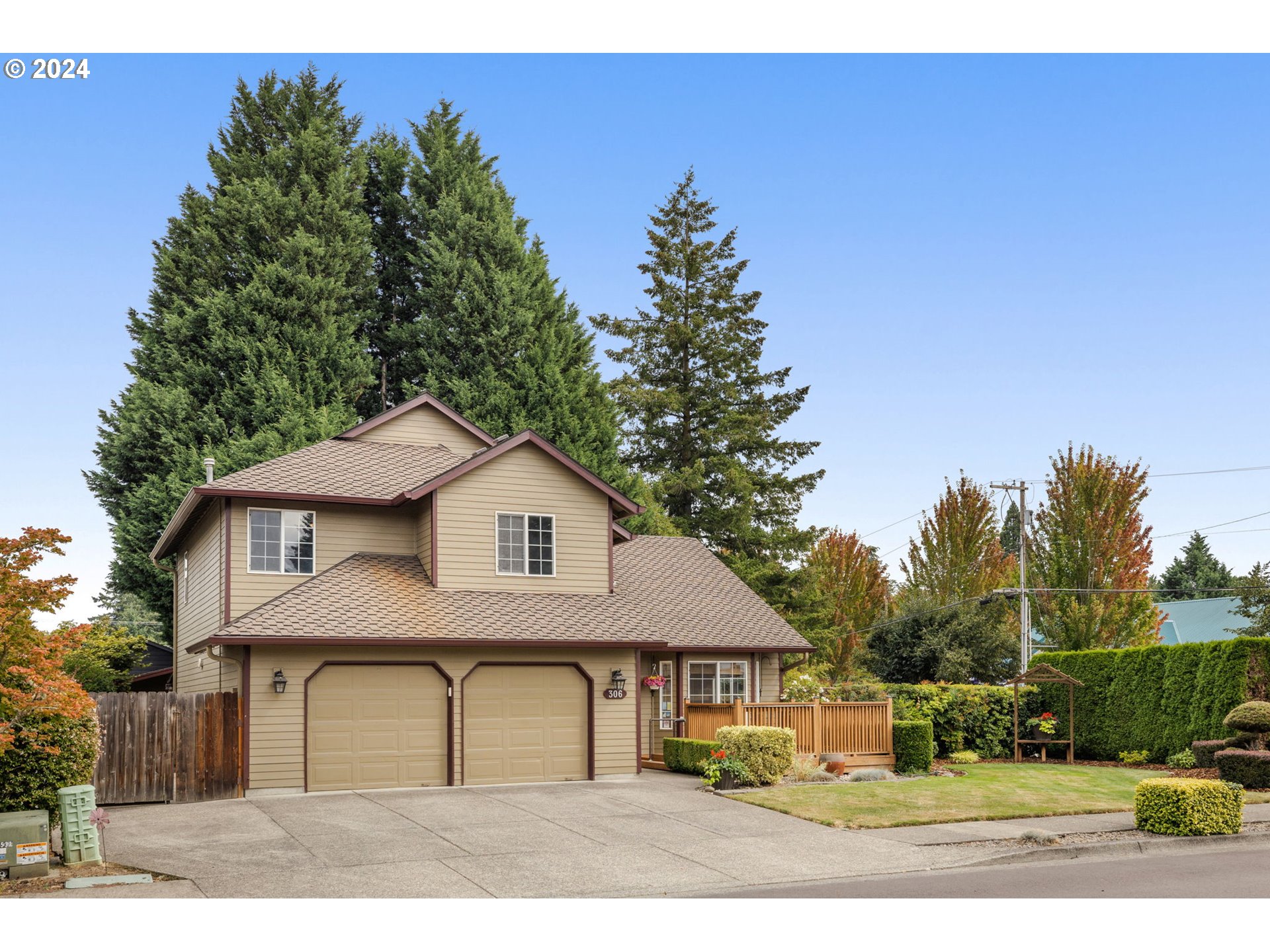 64th Ct, Hillsboro, OR 97124