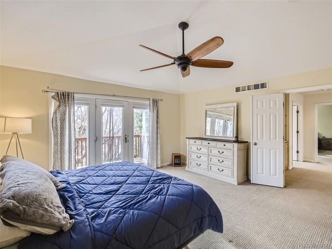 4304 S Hampton Cir, House other with 5 bedrooms, 4 bathrooms and 3 parking in Boulder CO | Image 11
