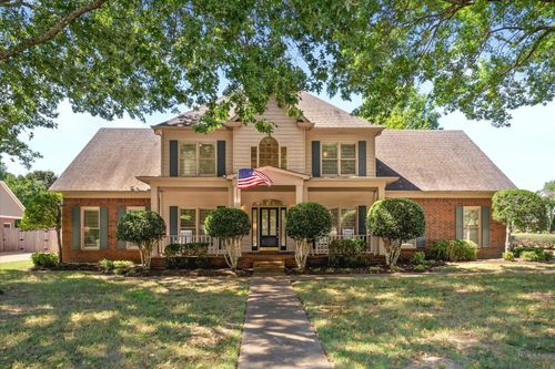 739 Evans View Ln, Collierville, TN, 38017-1788 | Card Image