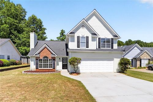 2915 Camelot Woods Dr, Lawrenceville, GA, 30044-3552 | Card Image