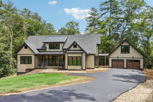318 Mountain Home Trl, Brevard, NC, 28712-0699 | Card Image