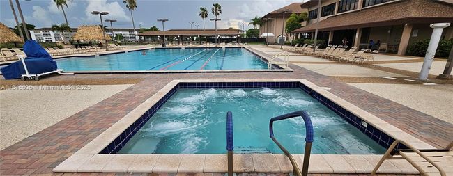 APT-412C - 1401 Sw 134 Th Way, Condo with 1 bedrooms, 2 bathrooms and null parking in Pembroke Pines FL | Image 13