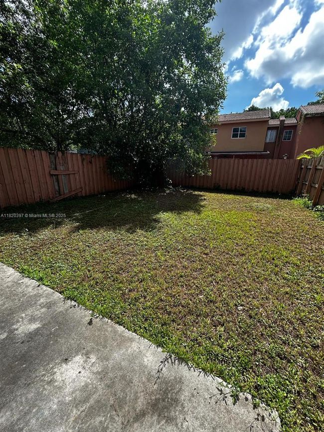 865 - 865 Sw 6 Th Ct, Townhouse with 3 bedrooms, 3 bathrooms and null parking in Florida City FL | Image 37