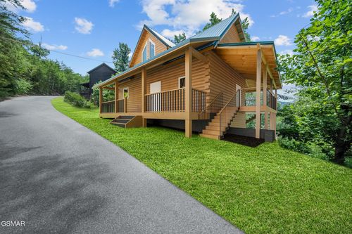 775 Chickasaw Gap Way, Pigeon Forge, TN, 37863 | Card Image