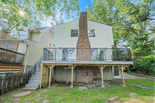 13 Landing Rd, Hewitt, NJ, 07421-2237 | Card Image