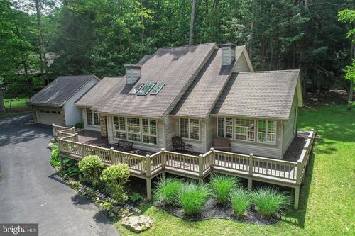 1006 Lake Shore Dr, Oakland, MD, 21550-7252 | Card Image