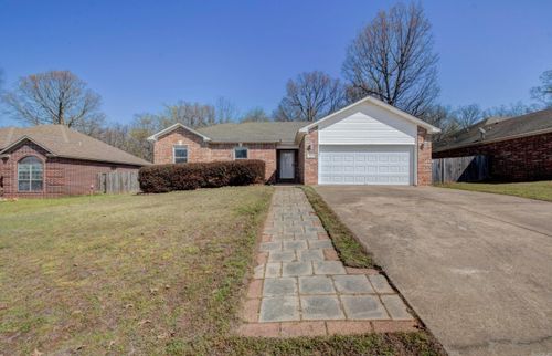 3604 Longstreet St, Jacksonville, AR, 72076-3550 | Card Image