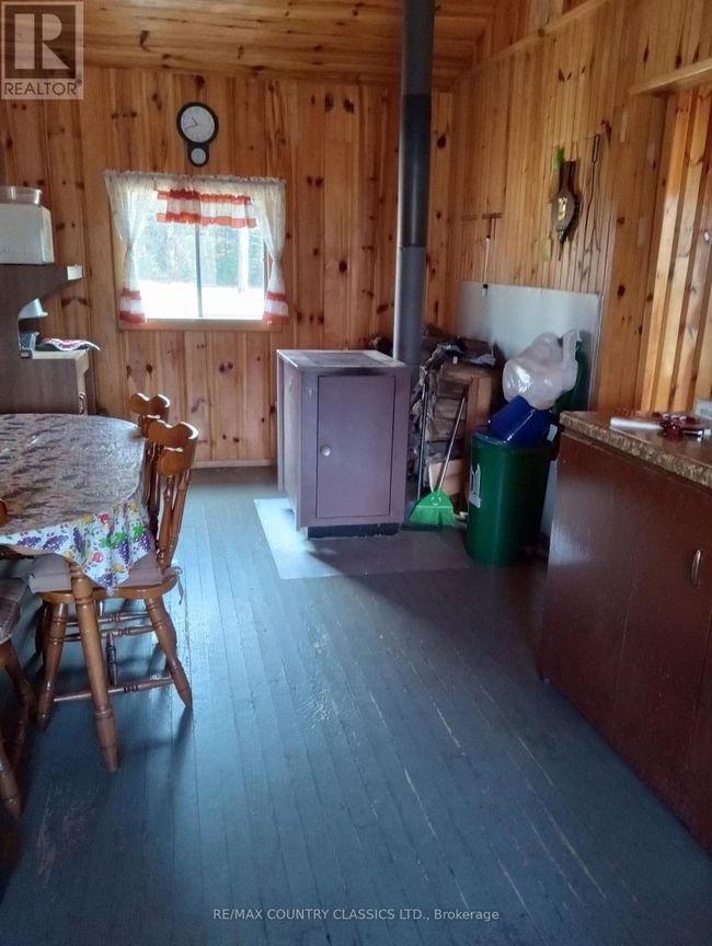 61 River Lane, House other with 4 bedrooms, 1 bathrooms and 6 parking in South Algonquin ON | Image 15
