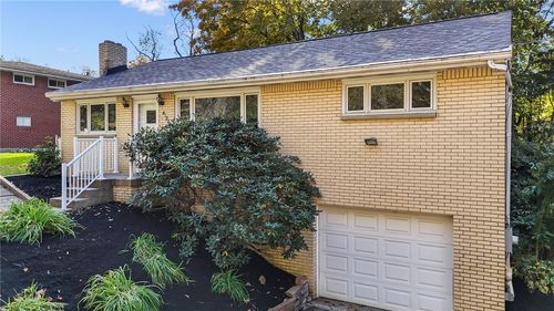 4186 Finleyville Elrama Rd, Finleyville, PA, 15332-3125 | Card Image