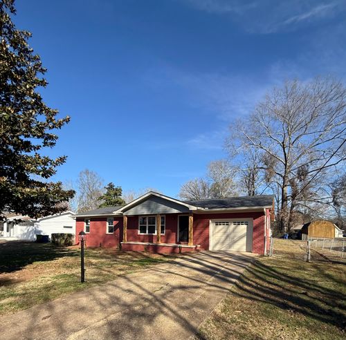 820 Graysville Rd, Chattanooga, TN, 37421-4322 | Card Image