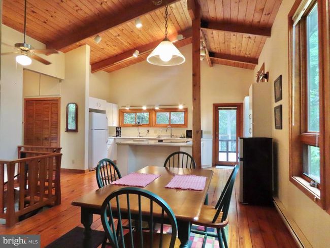 30 Timothy Ln, House other with 2 bedrooms, 3 bathrooms and null parking in WASHINGTON VA | Image 13