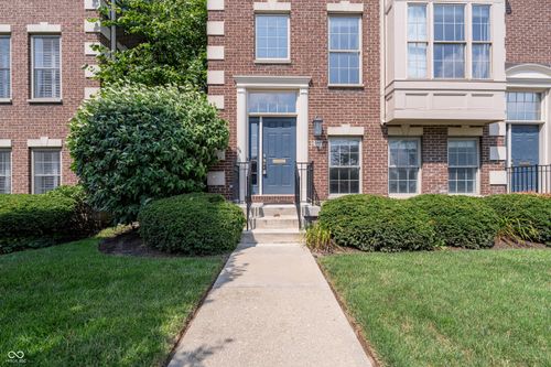 252 New Jersey St, Indianapolis, IN, 46204-2111 | Card Image