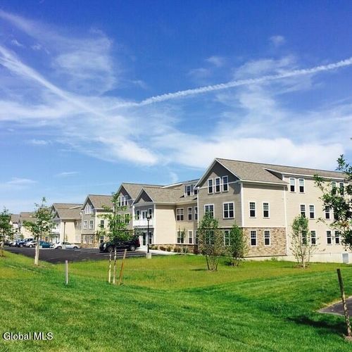 16-6 Alice Wagner Way, Niskayuna, NY, 12309-3568 | Card Image