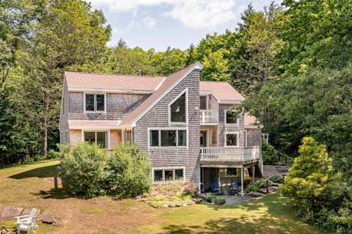 2 Springbrook Way, Rockport, ME, 04856-5345 | Card Image