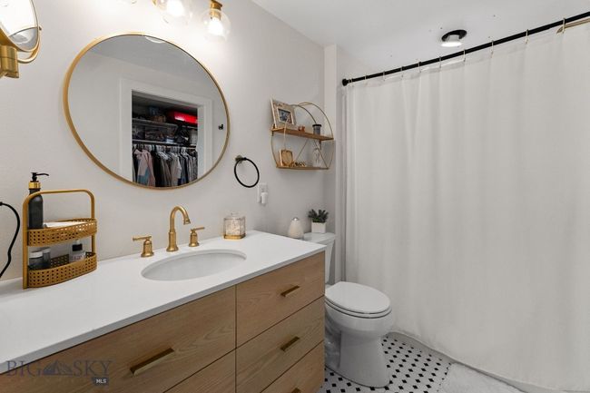 Basement En Suite Bathroom | Image 37