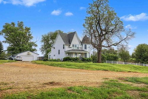 2928 E Stagecoach Trl, APPLE RIVER, IL, 61001-9414 | Card Image