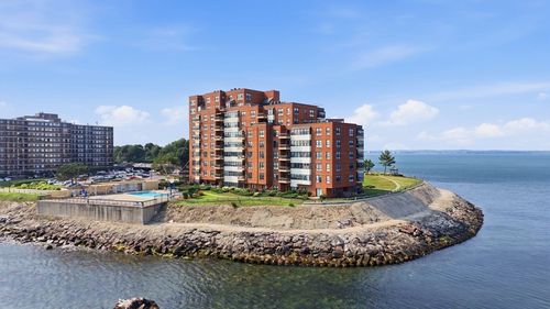 210-1 Seal Harbor Rd, Winthrop, MA, 02152-1050 | Card Image