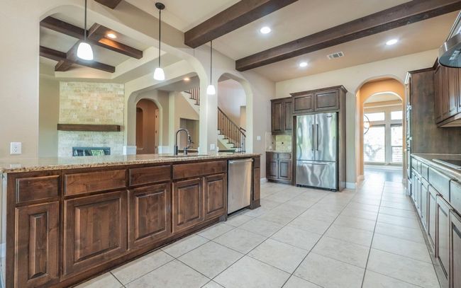101 Stephanie Ln, House other with 4 bedrooms, 4 bathrooms and 4 parking in Lakeway TX | Image 11