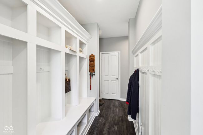 Cubbies at owners entry. | Image 27