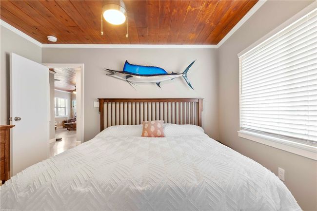 3755 Lakeview Dr, House other with 2 bedrooms, 2 bathrooms and null parking in Micco FL | Image 11