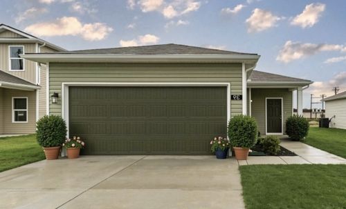 18 Stonehenge Circle Nw, Manchester, TN, 37355 | Card Image