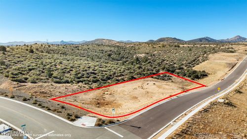 577 Suncrest Dr, Prescott, AZ, 86305-4118 | Card Image