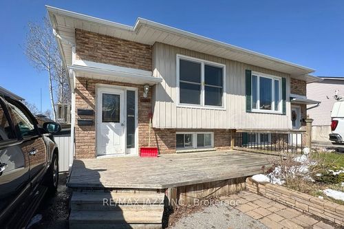 1286 Sunningdale Ave, Oshawa, ON, L1H8G7 | Card Image