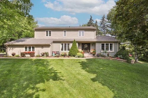 110 Tudor Dr, Barrington, IL, 60010-4837 | Card Image