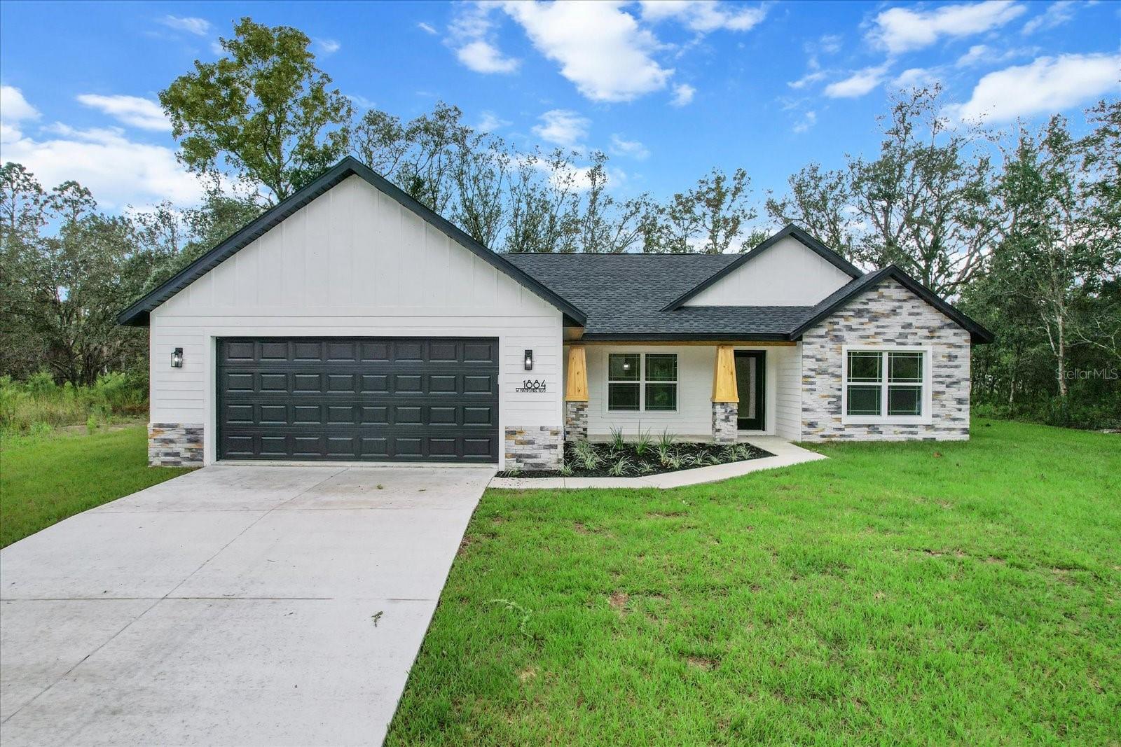 Hampshire Blvd, Citrus Springs, FL 34434