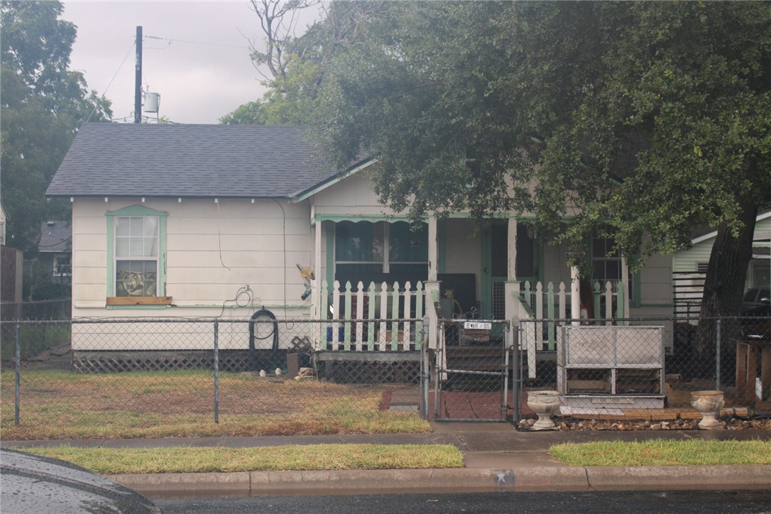 Hudson St, Corpus Christi, TX 78416