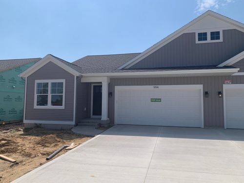 2-994 Comstock Park Dr Nw, Comstock Park, MI, 49321 | Card Image