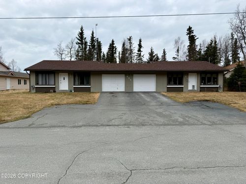 405 N Gill St, Kenai, AK, 99611-7422 | Card Image