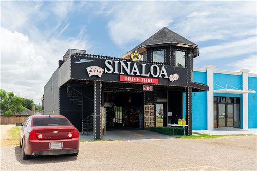 6713 S Jackson Rd, Pharr, TX, 78577-7070 | Card Image