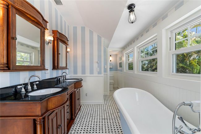 110 Gilchrist St, House other with 3 bedrooms, 3 bathrooms and null parking in PUNTA GORDA FL | Image 36