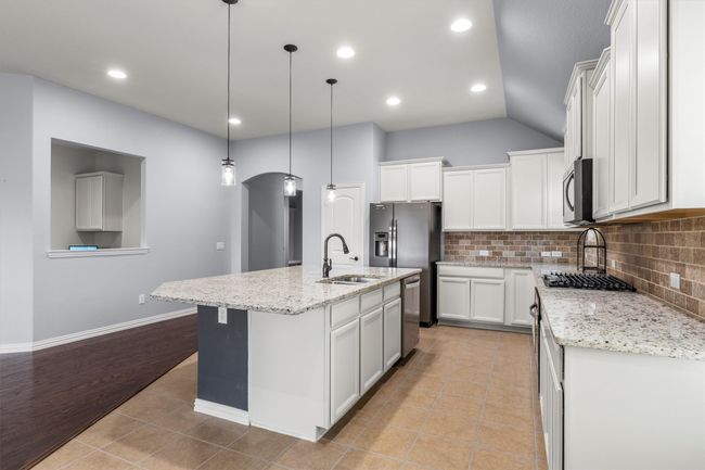 Centrally located kitchen | Image 11