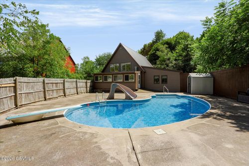 10527 & 19 River Rd, Watsontown, PA, 17777-8602 | Card Image