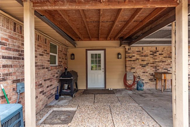 Access to the guest house / living quarters. Independent from main house. | Image 38