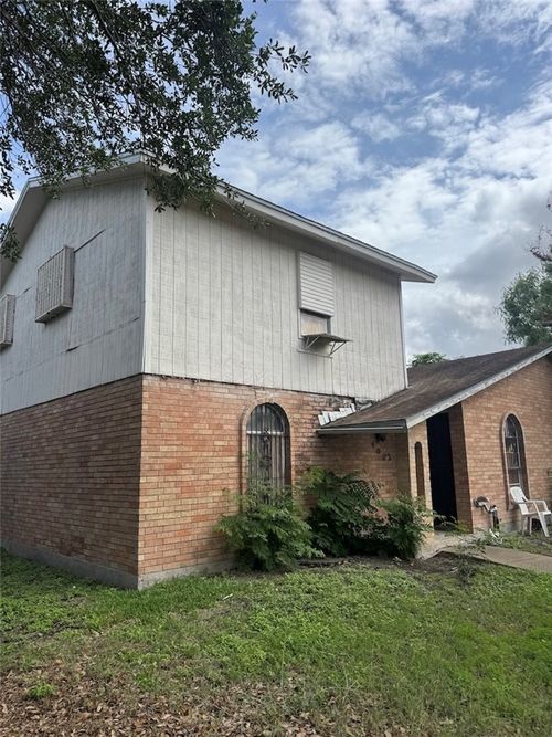 4002 Macarthur St, Corpus Christi, TX, 78416-1908 | Card Image