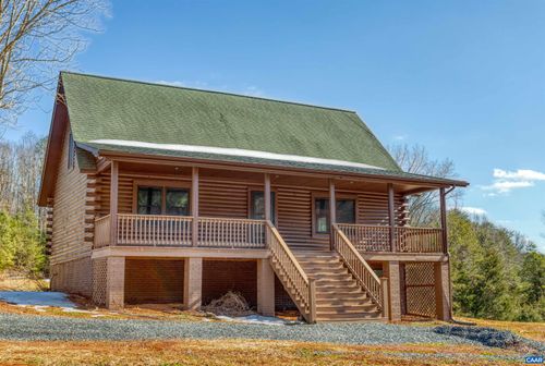 2911 James River Rd, HOWARDSVILLE, VA, 24562-2520 | Card Image