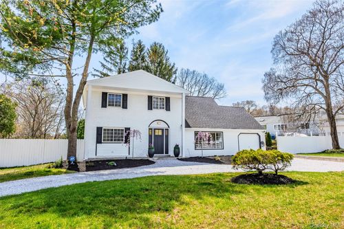 2 Grove Ave, Coram, NY, 11727-1445 | Card Image