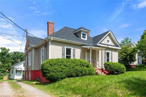 1715 S Main St, Winston Salem, NC, 27127-2700 | Card Image