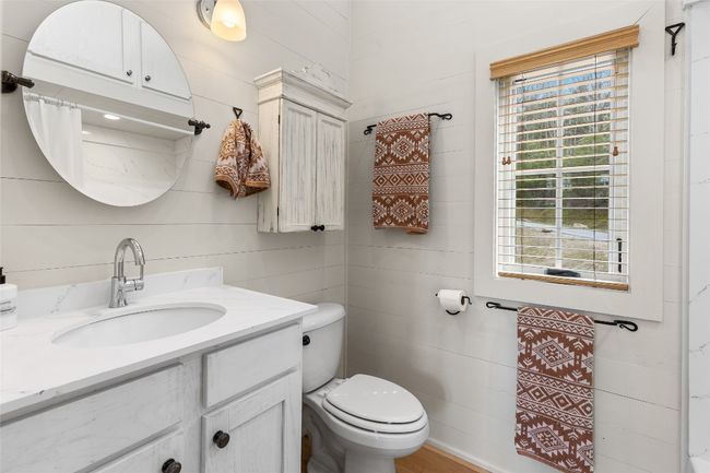 111 Moonstone Loop, House other with 2 bedrooms, 2 bathrooms and null parking in Highlands NC | Image 17