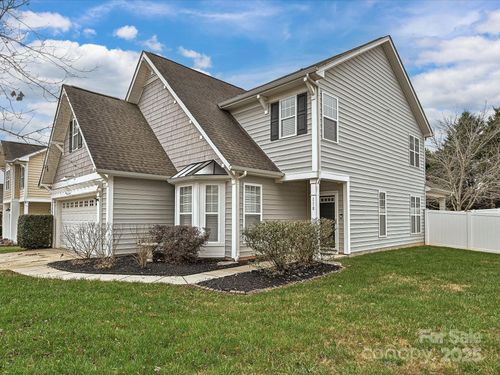 118 Whitley Mills Rd, Fort Mill, SC, 29708-7897 | Card Image