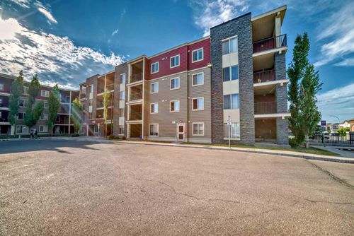 216-5 Saddlestone Way Ne, Calgary, AB, T3J0S2 | Card Image