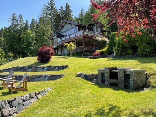1027 West Rd, Quadra Island, BC, V0P1N0 | Card Image