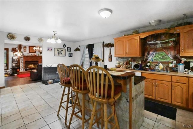 233 Edward Smith Blvd, House other with 4 bedrooms, 3 bathrooms and null parking in East Stroudsburg PA | Image 9