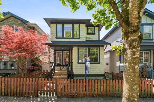 24280 102a Ave, Maple Ridge, BC, V2W1X8 | Card Image