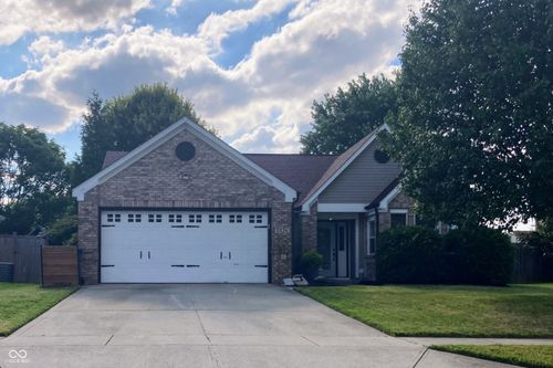 5534 Foxtail Ct, Indianapolis, IN, 46221-4306 | Card Image