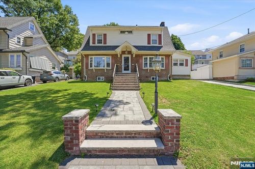 34 Livingston Ave, Kearny, NJ, 07032-1809 | Card Image